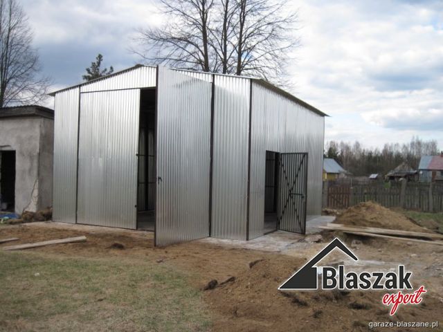 Garaż ocynkowany - (6 m x 6 m)