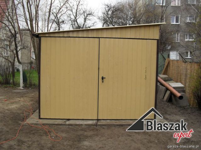 Garaż akrylowy - (3 m x 5 m)