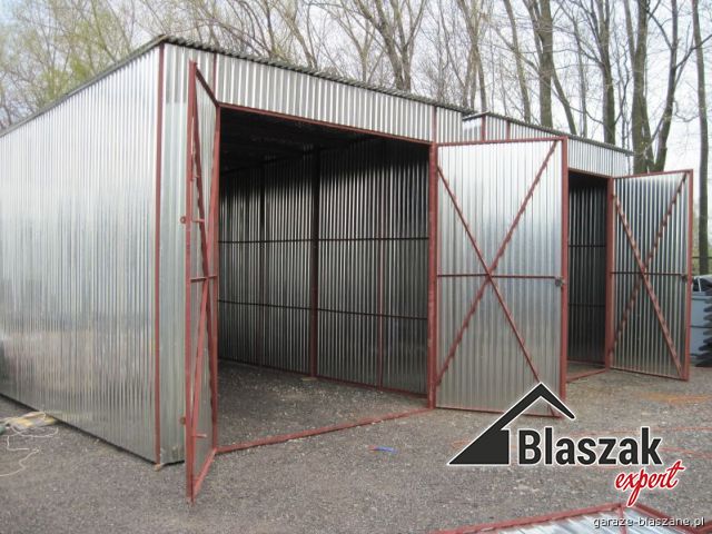 Garaż ocynkowany - (4 m x 7 m)