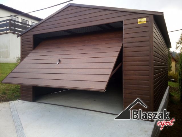 Garaż drewnopodobny orzech - (4 mx 6 m)