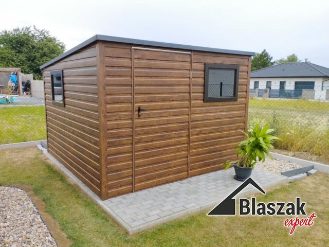 Schowek ogrodowy drewnopodobny - (3 m x 3,1 m)