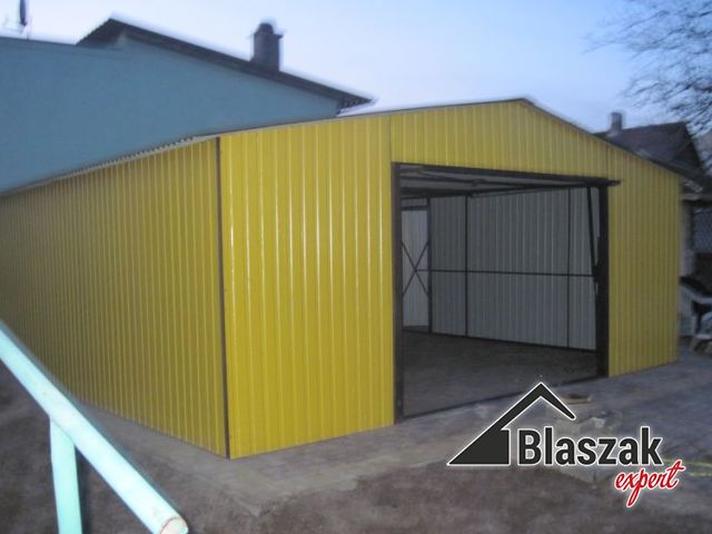 Garaż akrylowy - (7 m x 6 m)