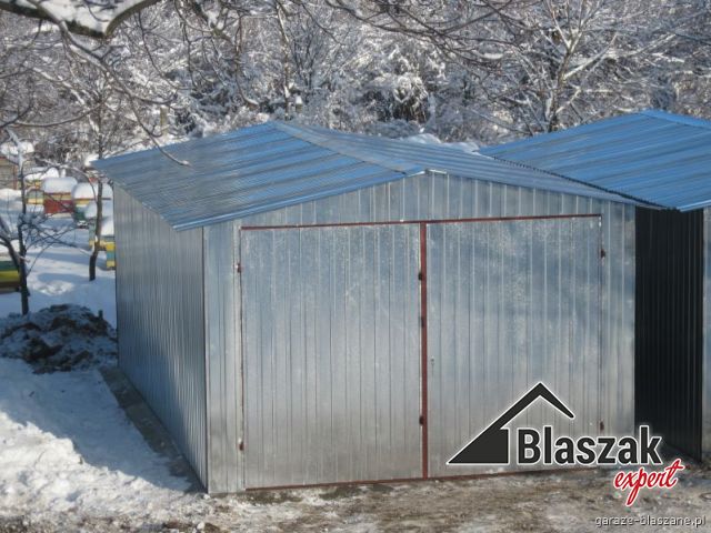 Garaż ocynkowany - (4 m x 6 m)