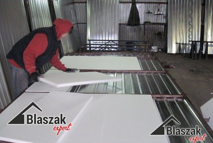 Ocieplanie garażu blaszanego - na co warto zwrócić uwagę?