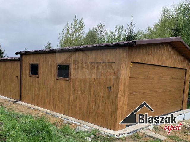 Garaż złoty dąb - brama segmentowa - (6 m x 10,6m )