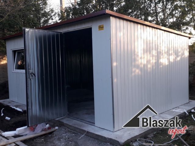 Garaż ocieplony schowek - (5 m x 3 m)