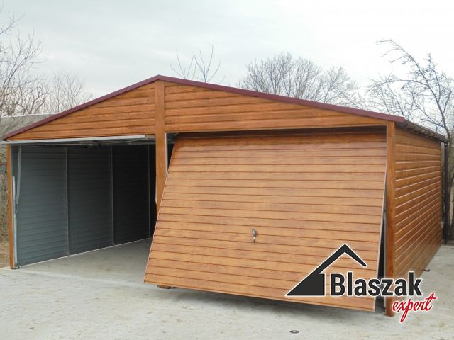 Garaż drewnopodobny z konstrukcją ocynk. - (6 m x 6 m)