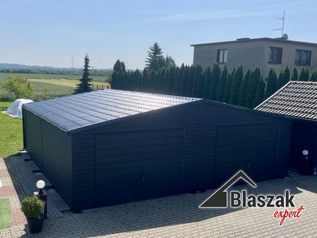 Podwójny garaż akrylowy RAL7016 - ( 8m x 7m)