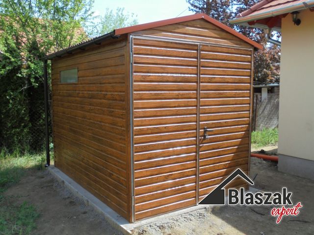 Schowek ogrodowy drewnopodobny - (2 m x 3 m)