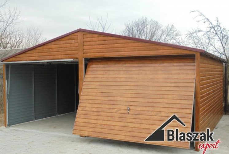 Blaszany garaż drewnopodobny – jak wybrać ten odpowiedni?