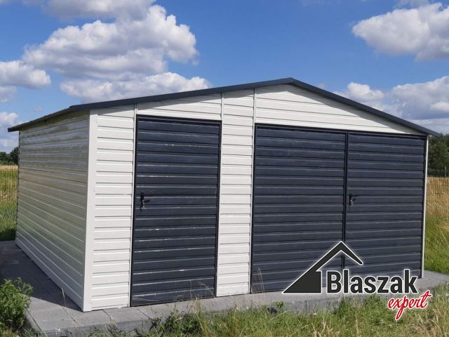 Garaż akrylowy - (5 m x 5 m)