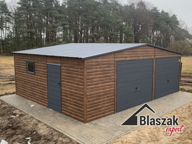 Garaż drewnopodobny - (7.5 m x 6 m)