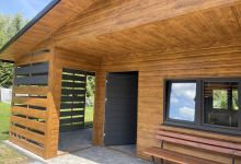 Garaż drewnopodobny z ażurowymi wiatami - (11 m x 6.5m) - zdjęcie 3