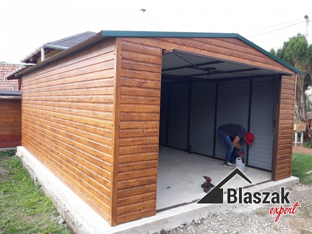 Garaż drewnopodobny złoty dąb - (4 m x 6 m)