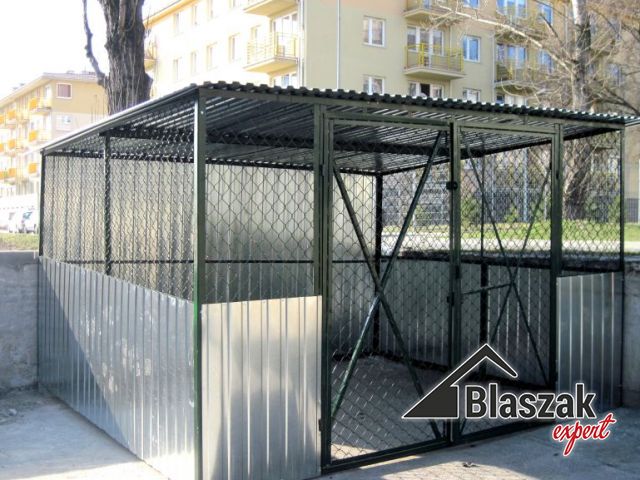 Schowek na śmieci - (3,5 m x 3 m)